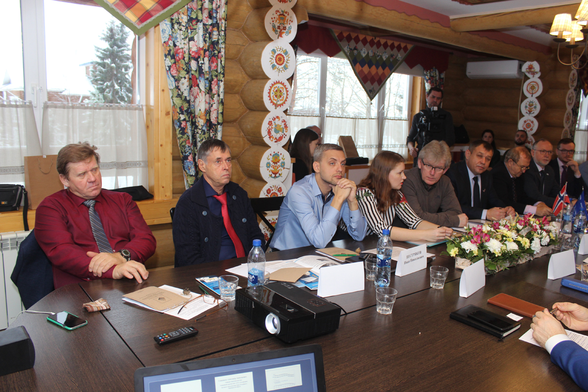 Круглый стол в Архангельске. 23-24 ноября 2018 г. Конференция в Архангельске